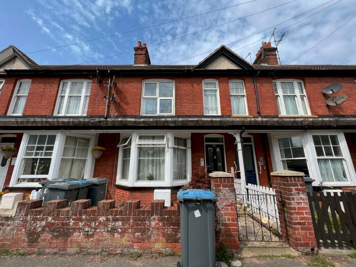 1 Bedroom Apartment To Rent In Highfield Road, Felixstowe, IP11