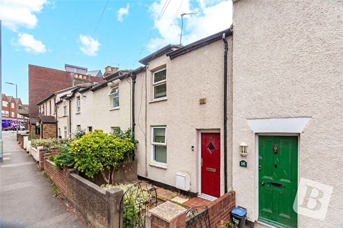 2 Bedroom Terraced House For Sale In Weald Road, Brentwood, Essex, CM14