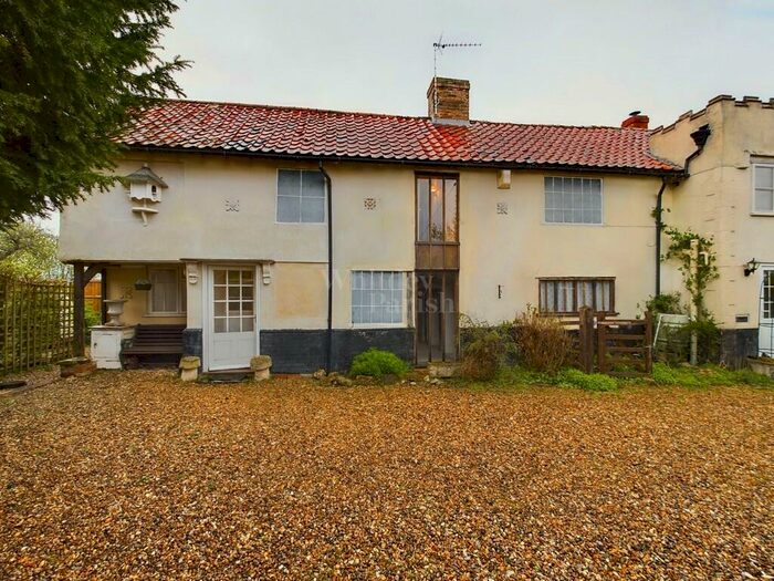 3 Bedroom Cottage For Sale In Nethergate Street, Hopton, Diss, IP22