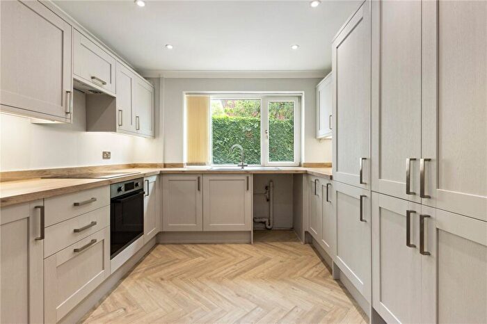 3 Bedroom Bungalow For Sale In Greenway, Barton-Upon-Humber, North Lincolnshire, DN18