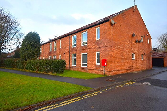 1 Bedroom Flat To Rent In Peel Close, Heslington, York, YO10