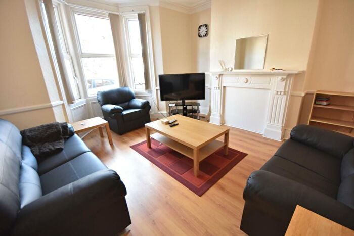 6 Bedroom Terraced House To Rent In Osborne Road, Jesmond, NE2