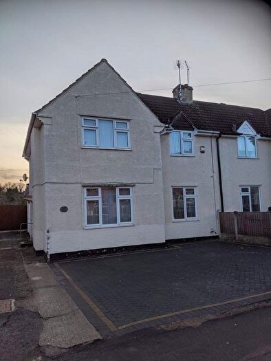 3 Bedroom Semi-Detached House To Rent In Burlington Avenue, Langwith Junction, Mansfield, Derbyshire, NG20