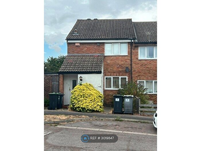1 Bedroom Flat To Rent In Valentine Court, Waterlooville, PO7