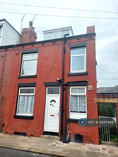 2 Bedroom Terraced House To Rent In Barkly Place, Leeds, LS11