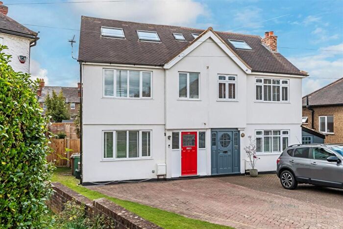 4 Bedroom Semi-Detached House For Sale In Kingsdown Road, Cheam, SM3