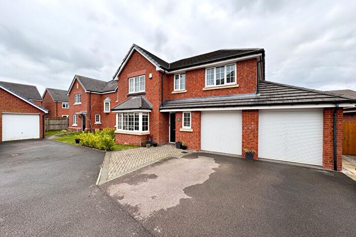 4 Bedroom Detached House For Sale In Foxtail Meadow, Standish, Wigan, WN6
