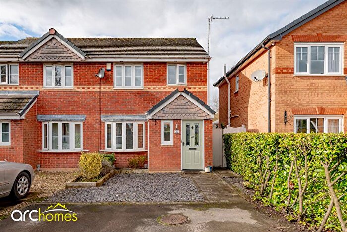 3 Bedroom Semi-Detached House For Sale In Ancroft Drive, Hindley, Wigan, WN2