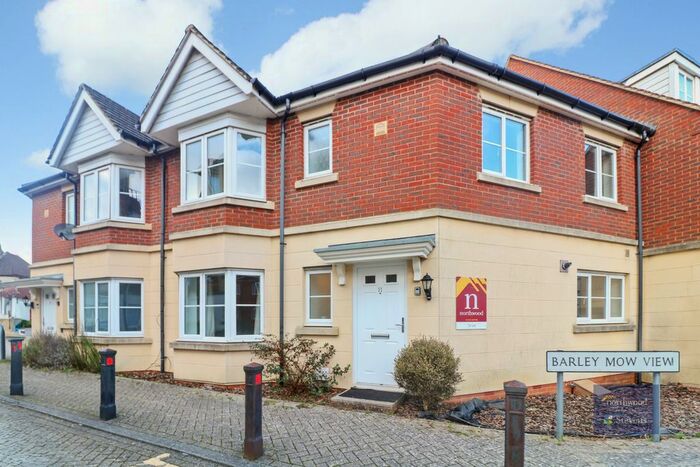 4 Bedroom Terraced House To Rent In Barley Mow View, Repton Park, Ashford, TN23
