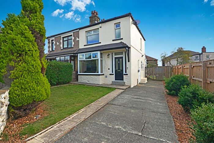 3 Bedroom Semi-Detached House For Sale In Thornacre Crescent, Wrose, Shipley, BD18