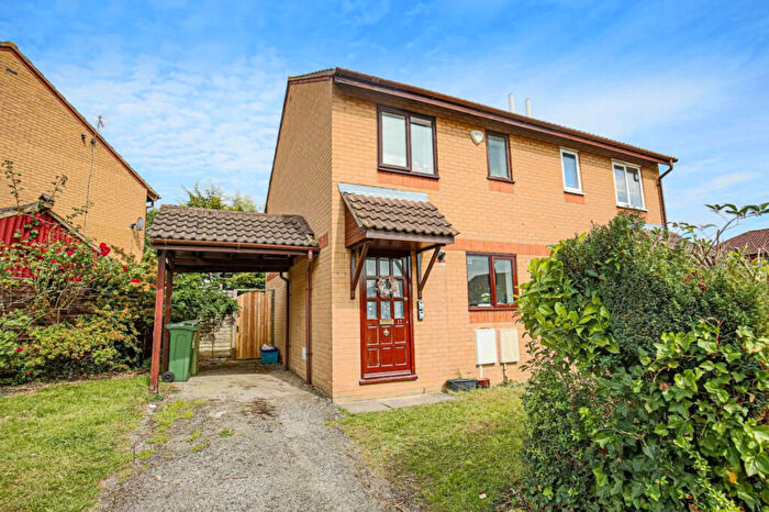 2 Bedroom Semi-Detached House To Rent In Valens Close, Crownhill, Milton Keynes, MK8