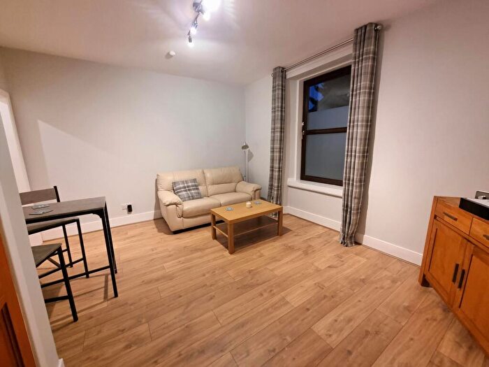 1 Bedroom Flat To Rent In Thistle Lane, The City Centre, Aberdeen, AB10