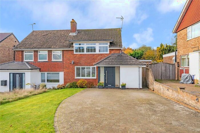 3 Bedroom Semi-Detached House For Sale In Maryland Road, Tunbridge Wells, Kent, TN2