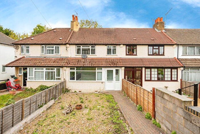 3 Bedroom Terraced House For Sale In Chipstead Valley Road, Coulsdon, CR5