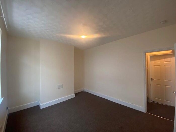 2 Bedroom End Of Terrace House To Rent In St Johns Avenue, Masbrough, S60