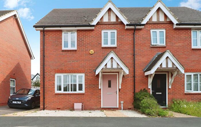3 Bedroom Semi-Detached House For Sale In Melville Place, Boughton, Northampton, NN2