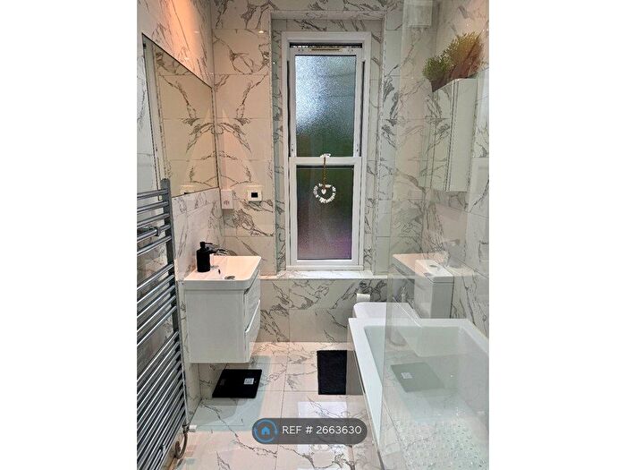 1 Bedroom Flat To Rent In Queens Road, Brentwood, CM14