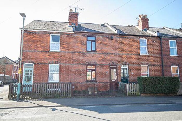 4 Bedroom Terraced House To Rent In Whaddon Road, Cheltenham, GL52