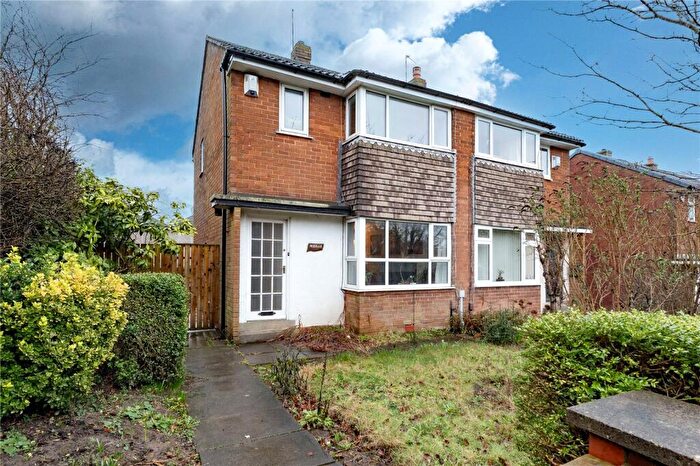 3 Bedroom Semi Detached House For Sale In Tinshill Lane, Cookridge, Leeds, West Yorkshire, LS16