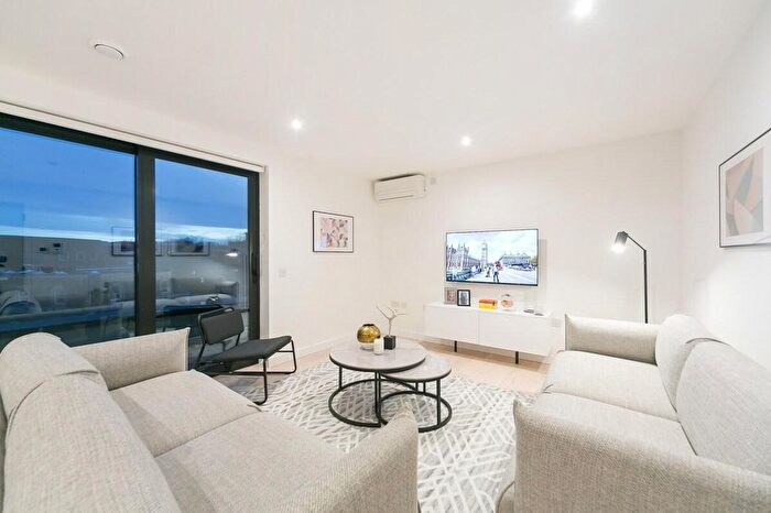 1 Bedroom Flat To Rent In Chalk Farm, NW1