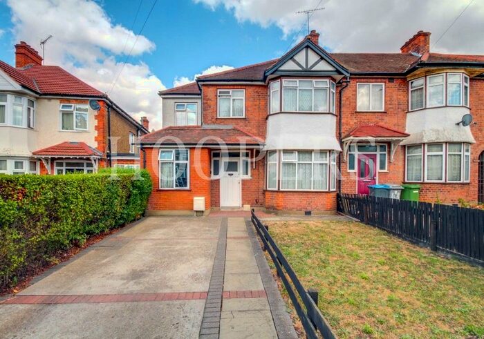 5 Bedroom End Of Terrace House To Rent In Ashcombe Park, London, NW2