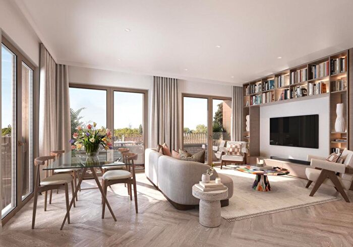 1 Bedroom Flat For Sale In Wimbledon Place, The Broadway, London, SW19