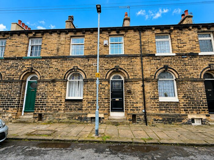 3 Bedroom Terraced House For Sale In Titus Street, Saltaire, Shipley, BD18