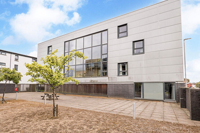 2 Bedroom Flat For Sale In Moore Street, Calton, Glasgow, Glasgow City, G40