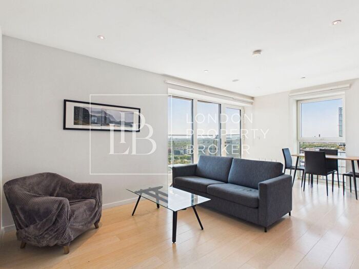 2 Bedroom Flat For Sale In Glasshouse Gardens, London, E20