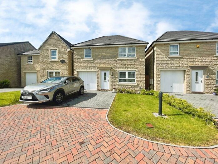 4 Bedroom Detached House For Sale In The Gaits Bradford, BD2