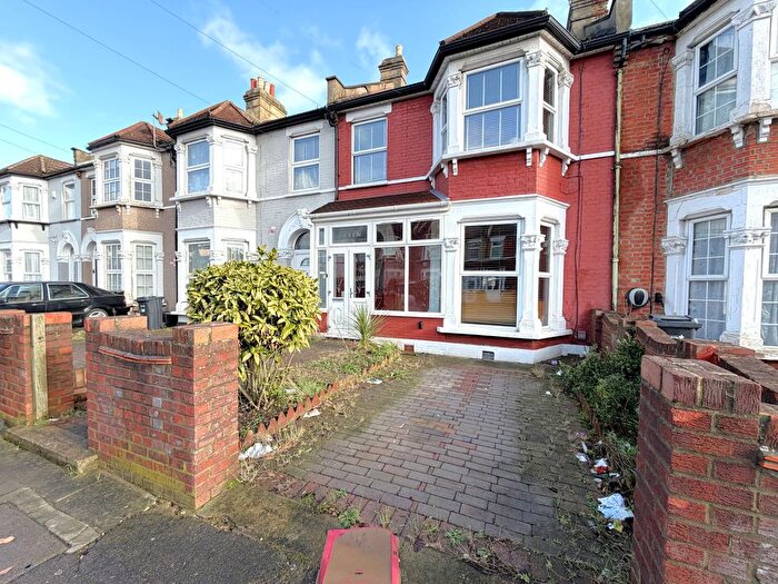 3 Bedroom Terraced House For Sale In Hazeldene Road, Ilford, IG3