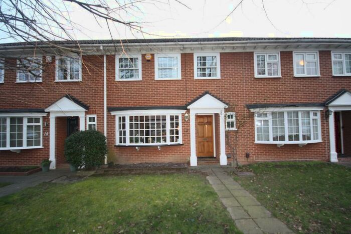 3 Bedroom Terraced House To Rent In Hempson Avenue, Slough, SL3