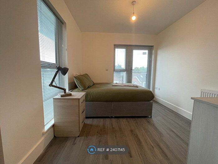 2 Bedroom Flat To Rent In The Balbirs, Southampton, SO17