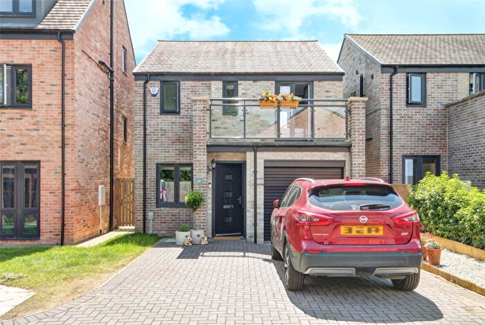 3 Bedroom Detached House For Sale In Illingworth Grove, Durham, DH1