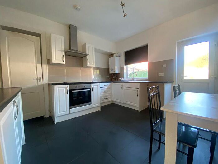 2 Bedroom Terraced House To Rent In Brinsworth Road, Catcliffe, S60