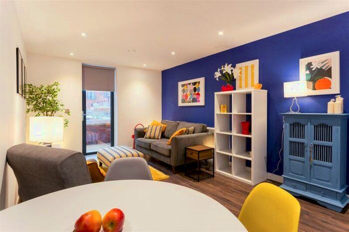 2 Bedroom Apartment To Rent In Moreton House, Moreton Street, St. Georges Urban Village, B1