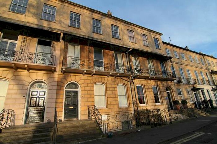 1 Bedroom Flat To Rent In London Road, Cheltenham, GL52