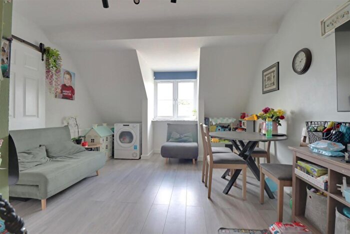 1 Bedroom Flat For Sale In Wembley, HA0