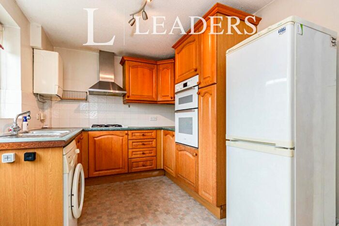 2 Bedroom End Of Terrace House To Rent In Delaporte Close, KT17