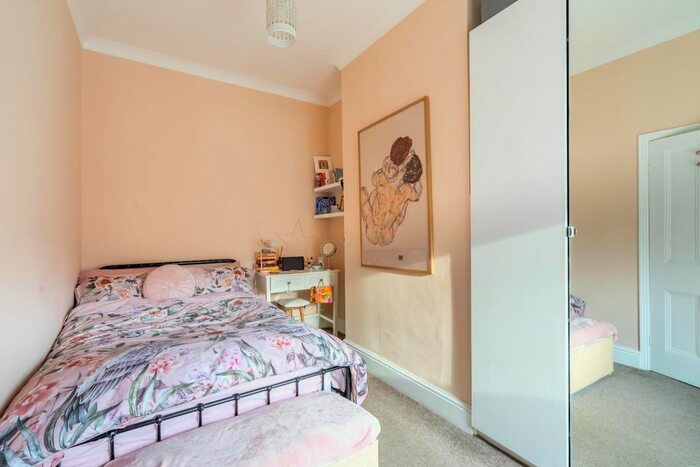 2 Bedroom Terraced House For Sale In Garth Terrace, Burton Stone Lane, York, YO30