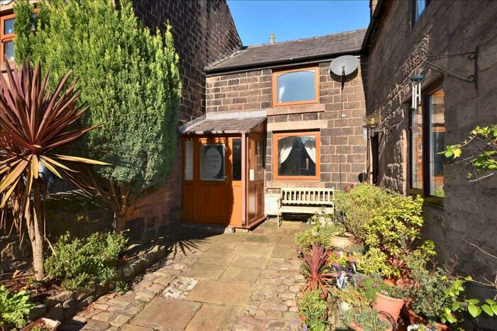 1 Bedroom Cottage To Rent In Railway Road, Adlington, Chorley, PR6