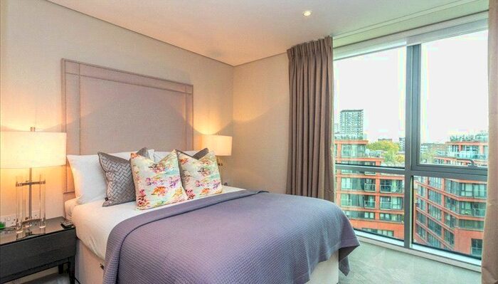 3 Bedroom Flat To Rent In Merchant Square, London, W2