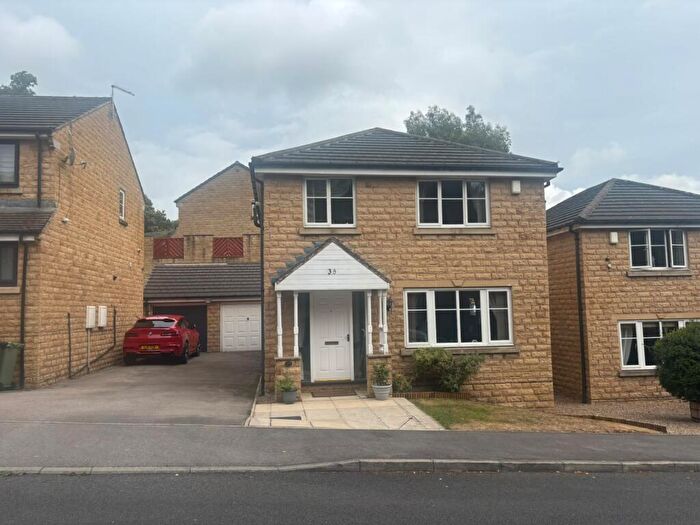 3 Bedroom Terraced House For Sale In Wyvern Avenue, Marsh, Huddersfield, HD3