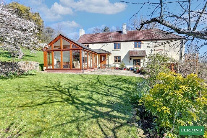 4 Bedroom Detached House For Sale In Nottswood Hill, Longhope, Gloucestershire., GL17