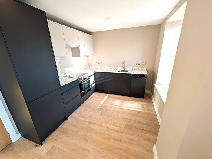 1 Bedroom Flat To Rent In Midland House, Notte Street, PL1