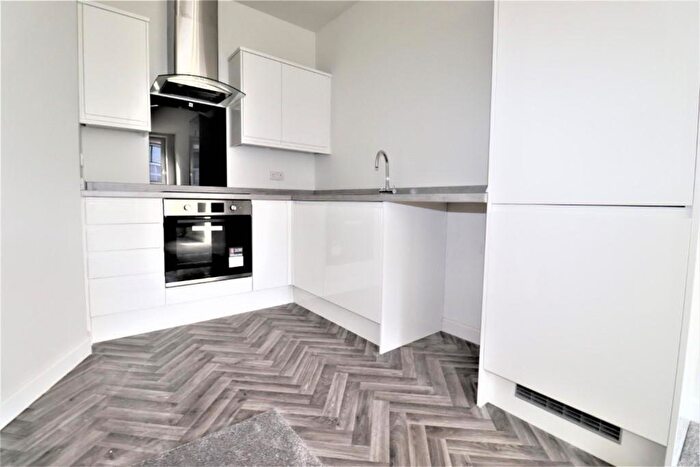 1 Bedroom Flat To Rent In Wigmore Lane, Tiber House Wigmore Park Centre Wigmore Lane, LU2