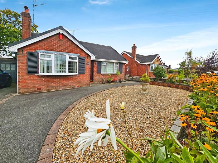 2 Bedroom Detached Bungalow For Sale In Conway Road, Knypersley, Stoke-On-Trent, ST8