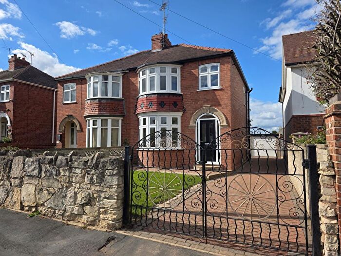 3 Bedroom Semi-Detached House For Sale In Tenter Balk Lane, Adwick-Le-Street, DN6