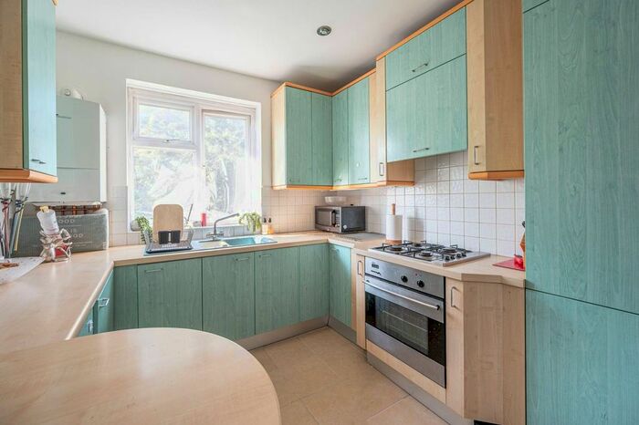 2 Bedroom Maisonette To Rent In Page Street, Mill Hill Conservation, London, NW7