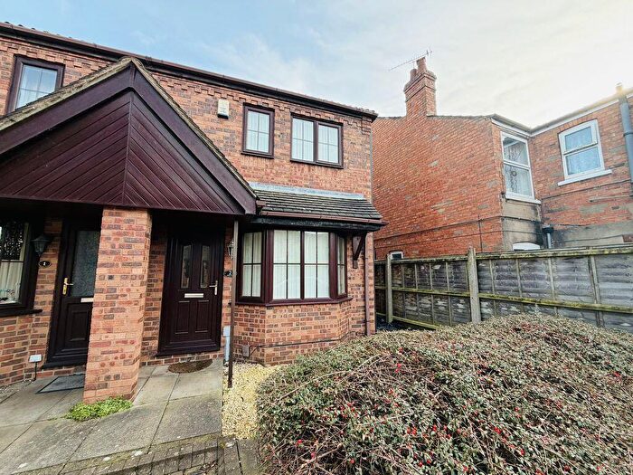 2 Bedroom Semi Detached House To Rent In Henley Court, Lincoln, LN5